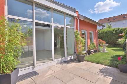 Haus zum Kaufen in Ostelsheim 799.000,00 € 242 m²
