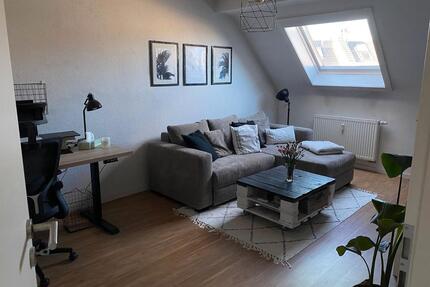 Befristete Untermiete: Gemütliche 2-Zimmer-Wohnung in Bilk - Düsseldorf Stadtbezirk 3