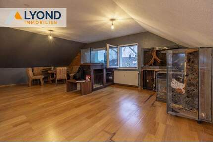 Gemütliche Dachgeschosswohnung in ruhiger Lage - Nähe Haferbruchsee! - Rheinberg