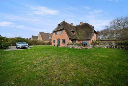 Hochwertige Doppelhaushälfte unter Reet in List (Ferienwohnen) - List auf Sylt