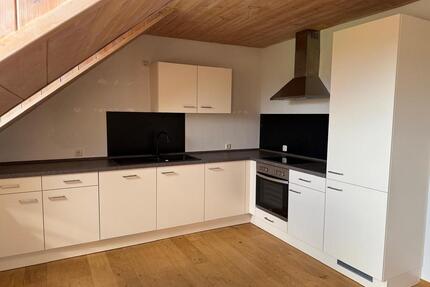 Schöne, helle, sonnige Drei Zimmer Wohnung 84088 Neufahrn - Neufahrn in Niederbayern