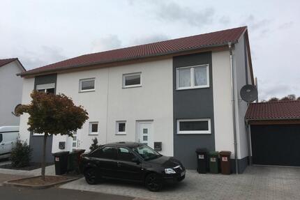 Moderne Doppelhaushälfte in Südlage - Ramsen