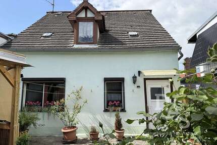 Haus zum Kaufen in Barby 119.000,00 € 140 m²