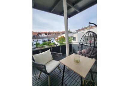 Kernsanierte Altbau 2Zi Whg Küche Balkon Bad Fenster St. Johannis - Nürnberg Zerzabelshof