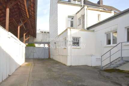 Haus zum Kaufen in Mönchengladbach Waldhausen 635.000,00 € 185.04 m² - Mönchengladbach / Waldhausen