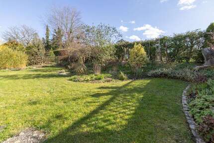 Haus zum Kaufen in Korb 835.000,00 € 228 m²