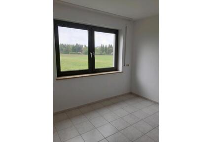 VERMIETEN WOHNUNGEN - 550,00&nbsp;EUR Kaltmiete, ca.&nbsp; 68,00&nbsp;m&sup2; in Thierhaupten (PLZ: 86672)