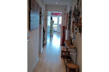 Verkauf einer Eigentumswohnung - 260.000,00&nbsp;EUR Kaufpreis, ca.&nbsp; 85,50&nbsp;m&sup2; in Trostberg (PLZ: 83308)
