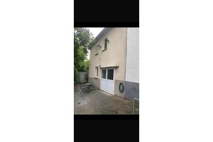 2-3 Familienhaus in ilsfeld - 430.000,00&nbsp;EUR Kaufpreis, ca.&nbsp; 130,00&nbsp;m&sup2; in Ilsfeld (PLZ: 74360)