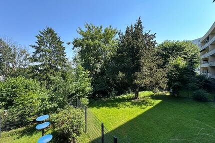 Attraktive 2-Zimmer-Wohnung mit Balkon und Blick ins Grüne - Wuppertal Gemarkung Elberfeld