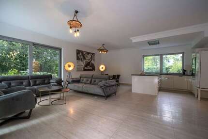 Wohnung zum Mieten in Bremen 1.300,00 € 100 m²