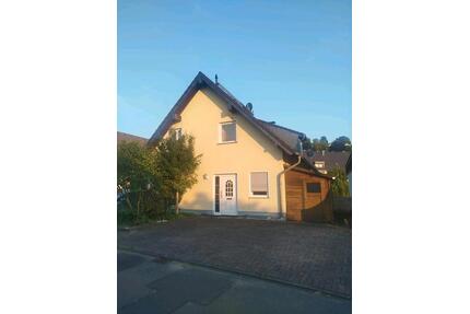 Etagenwohnung in 2 Familienhaus Lohmar Wahlscheid von Privat