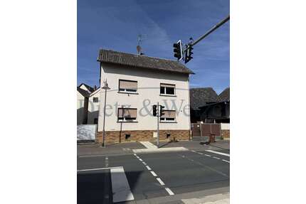 Haus zum Kaufen in Wetzlar Dutenhofen 235.000,00 € 142 m² - Wetzlar / Dutenhofen