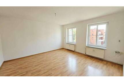 Wohnung zum Mieten in Magdeburg 327,18 € 54.53 m²