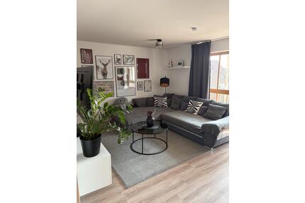 3 Zimmer Wohnung mit Balkon + Tiefgaragenstellplatz - Hausen