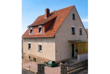 Schönes Mehrfamilienhaus zu verkaufen - Frielendorf