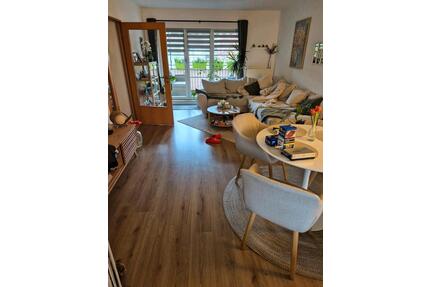 3-Zimmer Wohnung mit Balkon im 2. OG in Burg