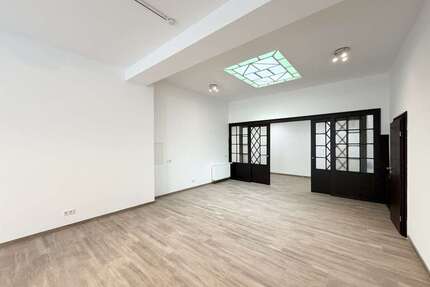 Einzelhandel in Bad Neuenahr-Ahrweiler 1.100,00 € 74 m²