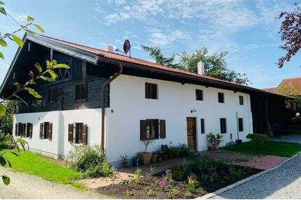 Geschichte zum Wohlfühlen! - 950.000,00&nbsp;EUR Kaufpreis, ca.&nbsp; 230,00&nbsp;m&sup2;&nbsp;Wohnfl&auml;che in Pfaffing (PLZ: 83539) Nederndorf