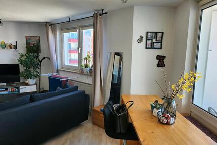 Zentrumsnahes, helles Apartment mit Balkon und Kfz-Stellplatz - Bayreuth Bernecker Straße / Insel / Riedelsberg