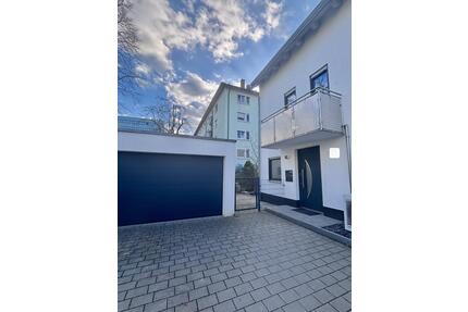 Modernes Reihenendhaus mit großem Garten, Doppelgarage, A+ - Heilbronn Kernstadt