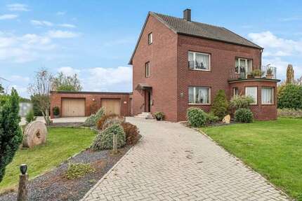 Haus zum Kaufen in Wegberg 379.000,00 € 233 m²