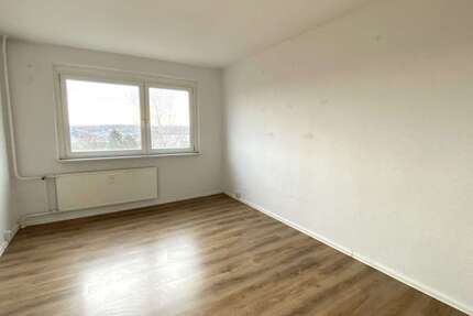 Wohnung zum Mieten in Altenburg 234,15 € 46.83 m²