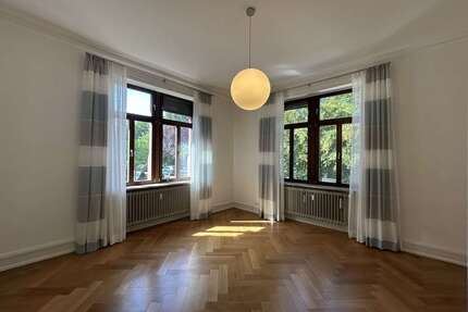 Wohnung zum Mieten in Landau 1.800,00 € 171.42 m²