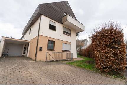 Haus zum Kaufen in Filderstadt Bernhausen 799.000,00 € 248 m² - Filderstadt / Bernhausen