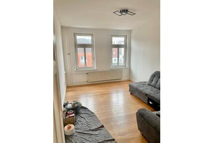 2 ZW, 50 m², NKM 590 €, StT. Südfriedhof, zentral - Kiel