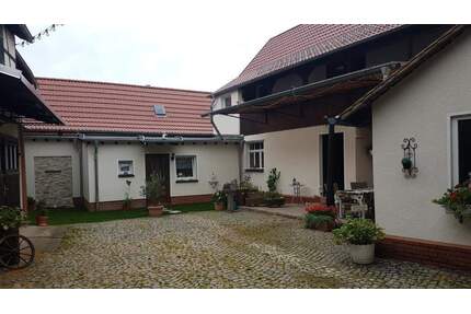 4-Seiten-HofBauerngehöft in Oelknitz an der Saale in unmittelbarer Nähe zu Jena - Rothenstein OT Oelknitz
