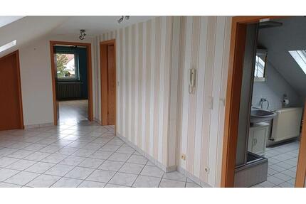 2 Zimmer DG-Wohnung 53qm zu vermieten - Wertheim