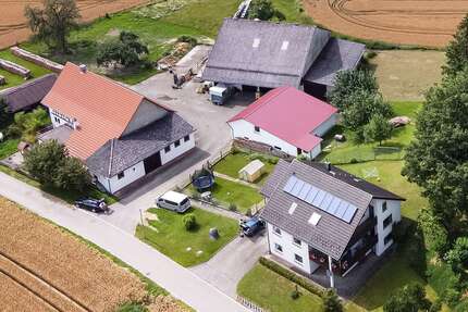 Haus zum Kaufen in Pfullendorf-Tautenbronn 1.149.000,00 € 400 m²