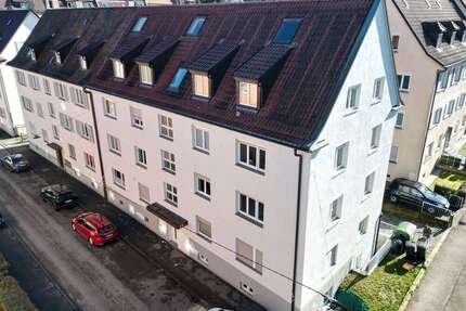 Wohnung zum Kaufen in Stuttgart 2.400.000,00 € 535 m²