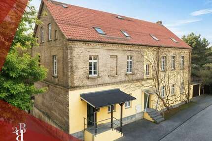 Haus zum Kaufen in Aschersleben 319.000,00 € 420 m²