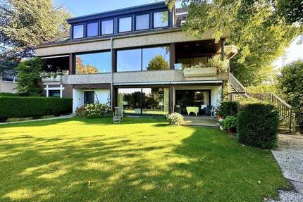 Charmante Etagenwohnung mit 190 m², Rheinblick, Studio und 2 Garagen in Himmelgeist - Düsseldorf / Himmelgeist