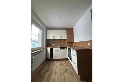Grimmen | Helle 2-Zi-Wohnung inkl neuer Maßküche - frisch saniert