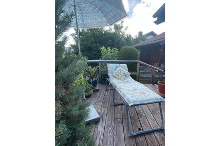 Sonnenverwöhntes Holzhaus mit großer exklusiver Panoramaterasse - Unterkirnach