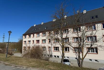 Moderne, Wunderschöne, Renovierte, geschnittene Wohnungen von 25 bis 71,5 qm in Remptendorf zu vermieten. Hier lässt es sich leben! - Saalburg-Ebersdorf