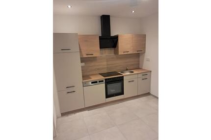 3-ZKB, 97 m², EG , kernsaniert, Terrasse, Stellplatz – ab 01.06. - Sulzbach (Saar)