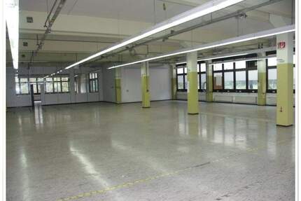Lager Produktionsfläche Gewerbepark Green Valley in Schwabach