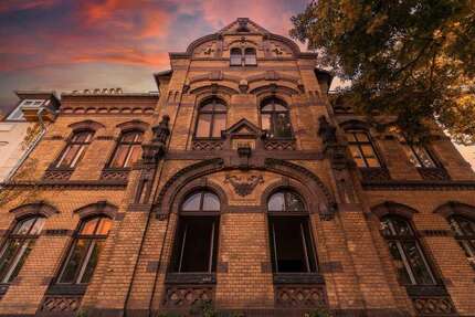 Haus zum Kaufen in Forst (Lausitz) 396.000,00 € 745 m²