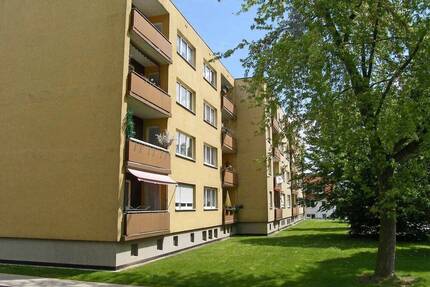 Helle 3-Zimmer-Wohnung mit Essecke und Balkon in Fritzlar (2L)