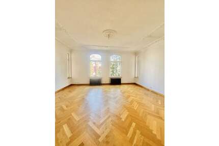 Wohnung zum Mieten in Schwerin 2.130,00 € 177 m²