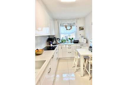 Moderne 4 Zimmer Erdgeschoss Wohnung - Schwäbisch Gmünd Bettringen