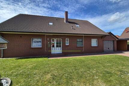 Zweifamilienhaus mit Garage u. Carport in Saterland - Strücklingen - Saterland / Strücklingen