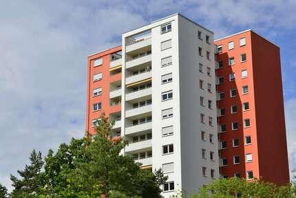 Wohnung zum Mieten in Erlangen 702,47 € 84.33 m²