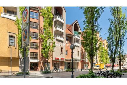 Helle 3-Zimmer-Wohnung mit Loggia, Tiefgaragenstellplatz und Einbauküche über dem Reichstädter Markt - Aalen
