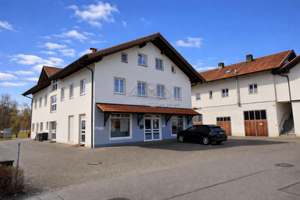 Haus zum Kaufen in Tacherting 1.499.999,00 € 792 m²