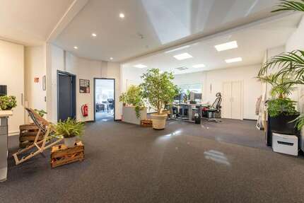 Büro in Bensheim 1.950,00 € 316 m²
